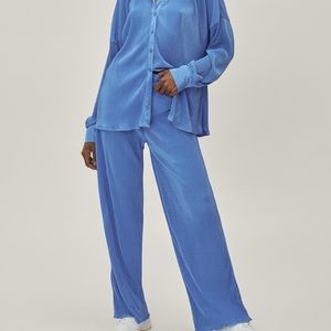 Nasty Gal Plisse Set 🛋